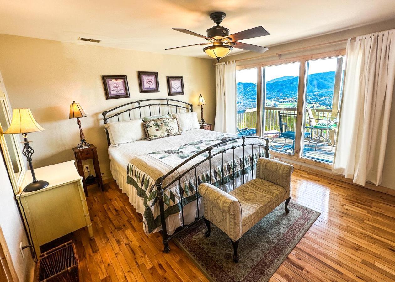 Tanasi Lodge - Reunions, Retreats, Weddings, Family Getaways Sevierville Esterno foto